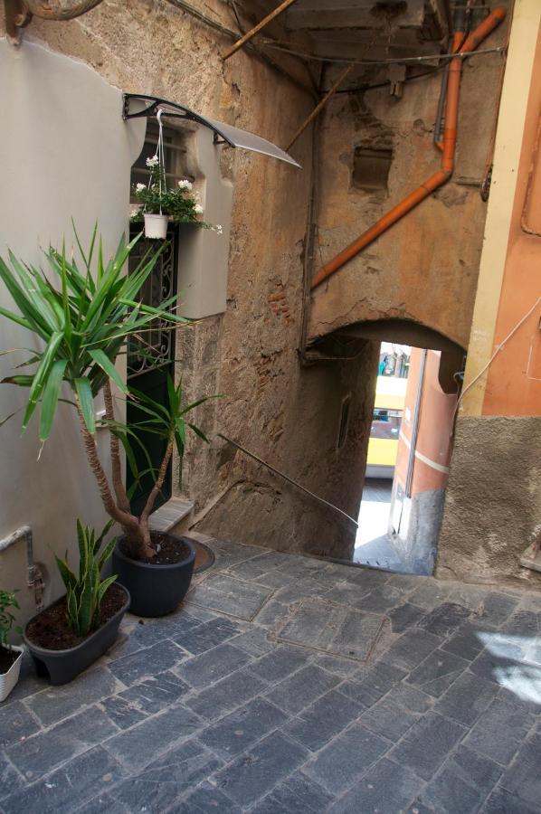 La Croce Dei Templari - Very Central With Parking - Hotell Riomaggiore Exteriör bild